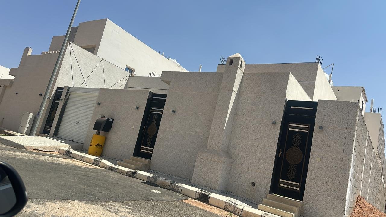 ارض سكنيه